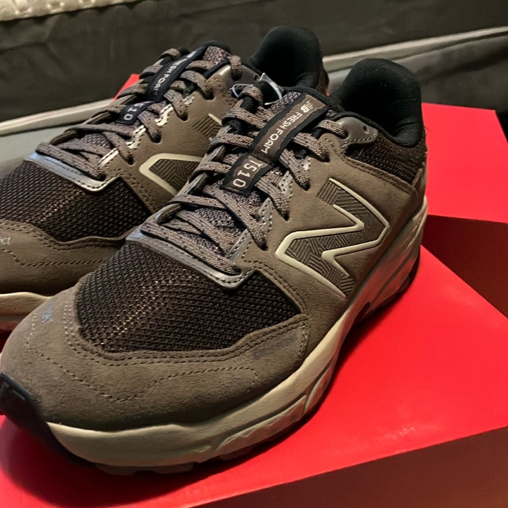 New Balance T510